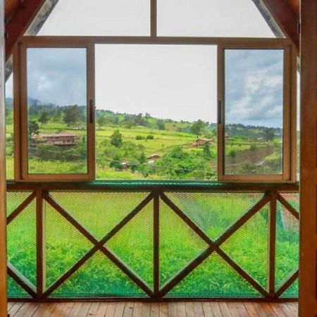 Hotel Chalets Los Volcanes Fraijanes ภายนอก รูปภาพ